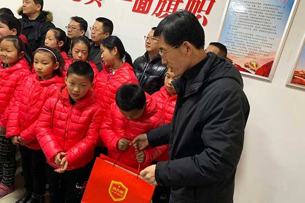 欣希安药业助力“蒲公英行动”,牵手关爱留守儿童